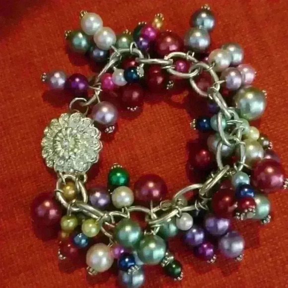Beaded bracelet with magnetic clasp - Picture 1 of 1